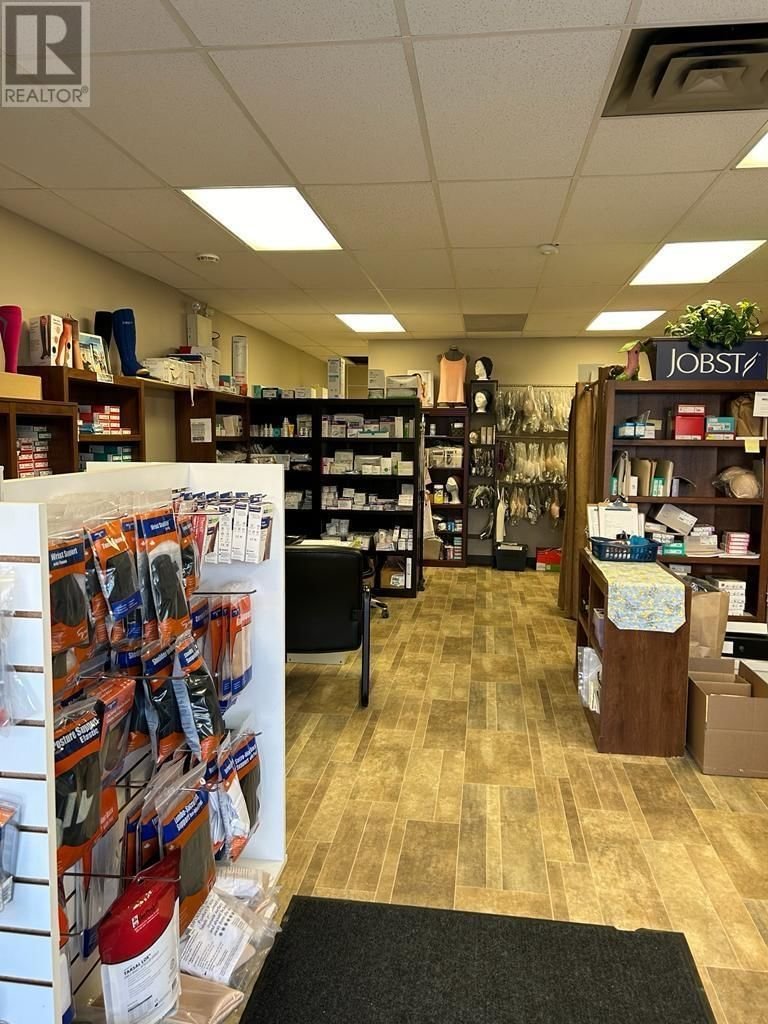 Image #1 of Business for Sale at 8-111 Oriole Road, Kamloops, British Columbia