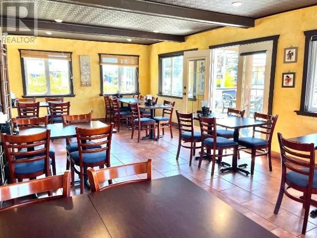Image #1 of Restaurant for Sale at 4680 Marine Ave, Powell River, British Columbia