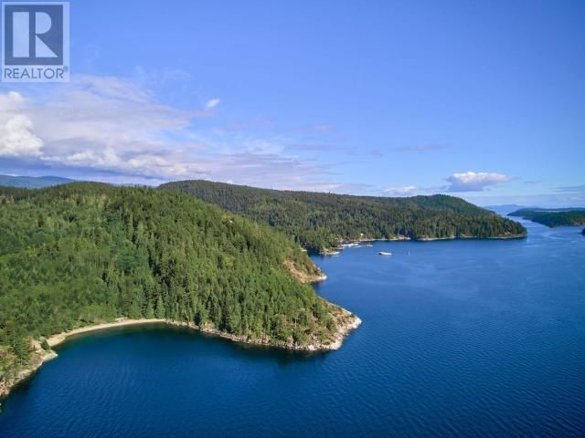 22 SARAH POINT ROAD Image 12