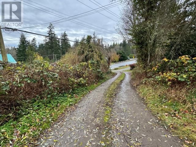 3024 PADGETT RD Image 2