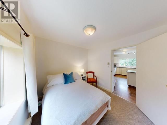 10989 DUNLOP ROAD Image 22