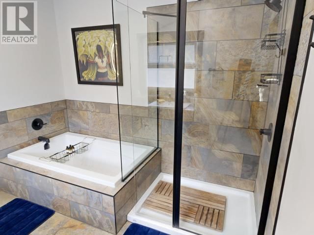 2545 SMELTER AVE Image 19