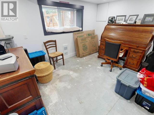 2545 SMELTER AVE Image 24