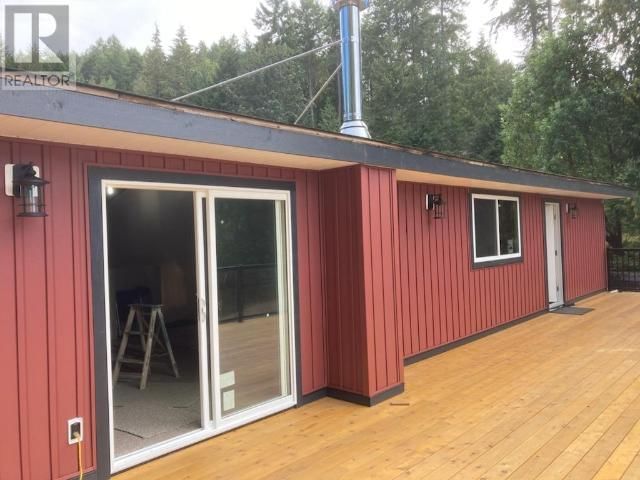 2545 SMELTER AVE Image 25