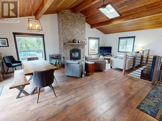 2545 SMELTER AVE Image 6