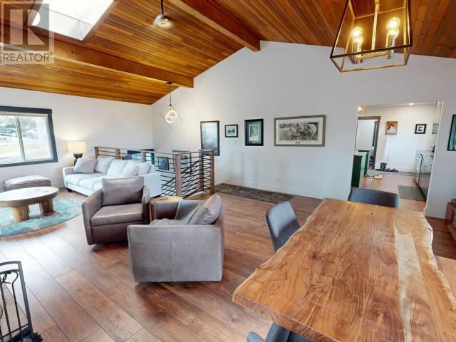 2545 SMELTER AVE Image 8