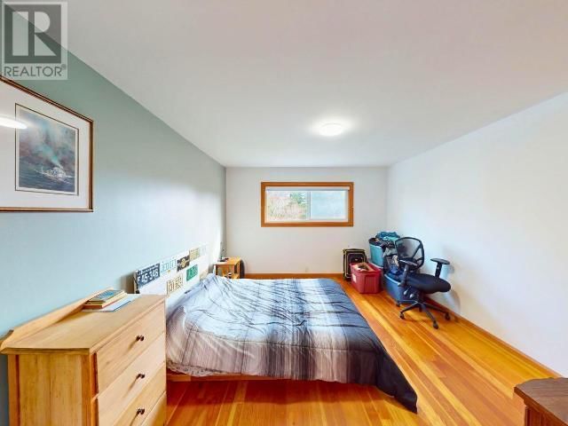 5385 EARL STREET Image 18