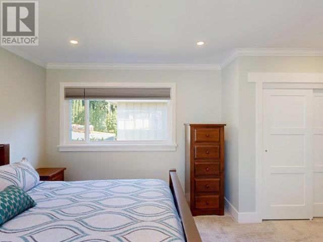 7457 HIGHWAY 101 Image 18