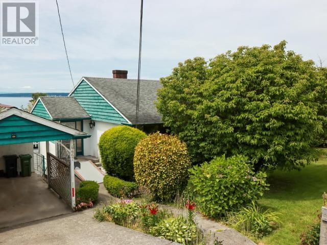 4467 OMINECA AVE Image 39