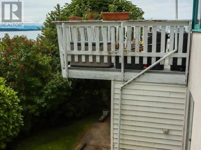 4467 OMINECA AVE Image 46