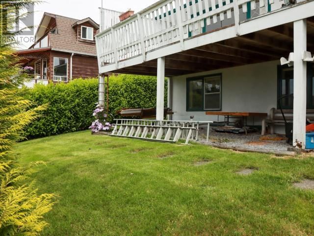 4467 OMINECA AVE Image 57