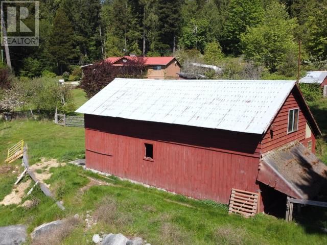3872 HIGHWAY 101 Image 43