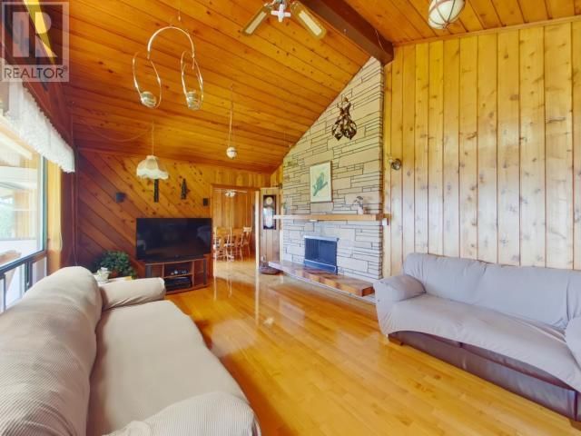 3872 HIGHWAY 101 Image 6