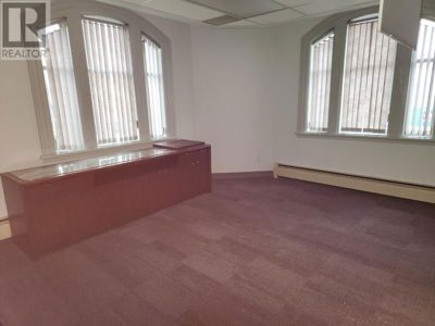 Commercial for Rent in Ontario