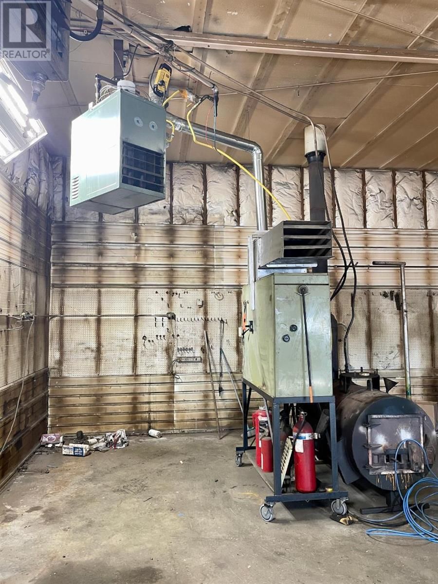 Listing Image 14