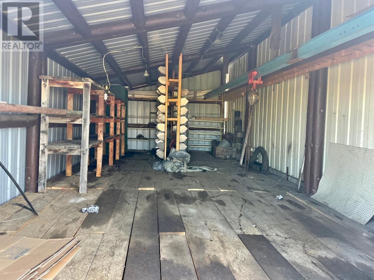 Listing Image 15
