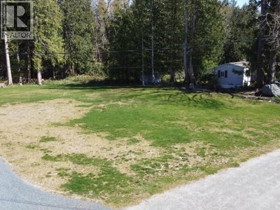 6900 KLAHANIE DRIVE | Powell River British Columbia | Slide Image Two