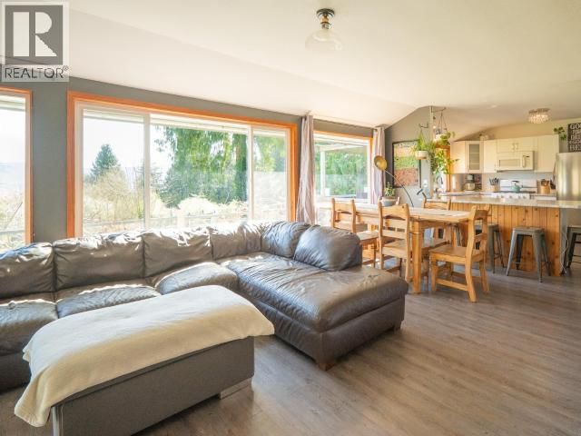 1819 ROBERTS ROAD Image 6