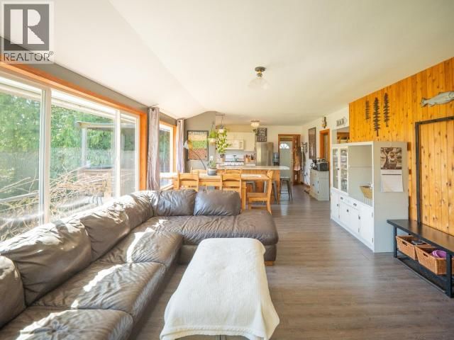 1819 ROBERTS ROAD Image 7