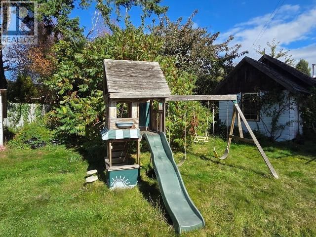 4570 MICHIGAN AVE Image 25