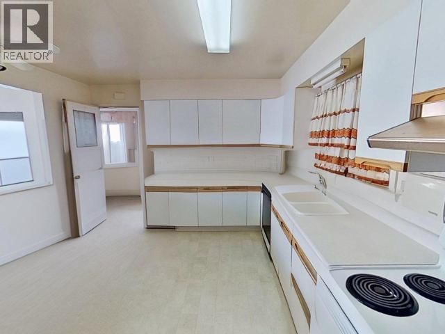 2617 SMELTER AVE Image 5