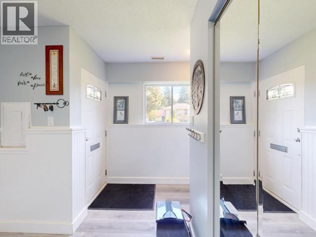 4859 BOWNESS AVE Image 16