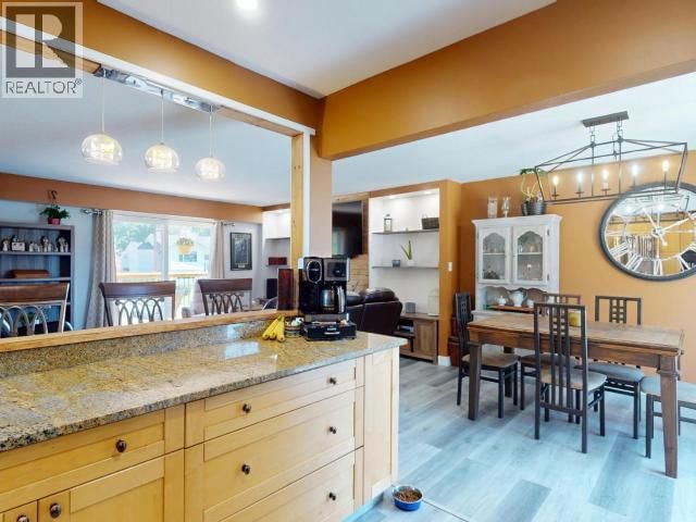 4859 BOWNESS AVE Image 23