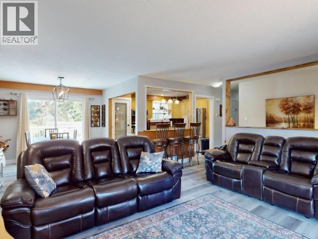 4859 BOWNESS AVE Image 28