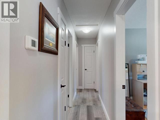 4859 BOWNESS AVE Image 41