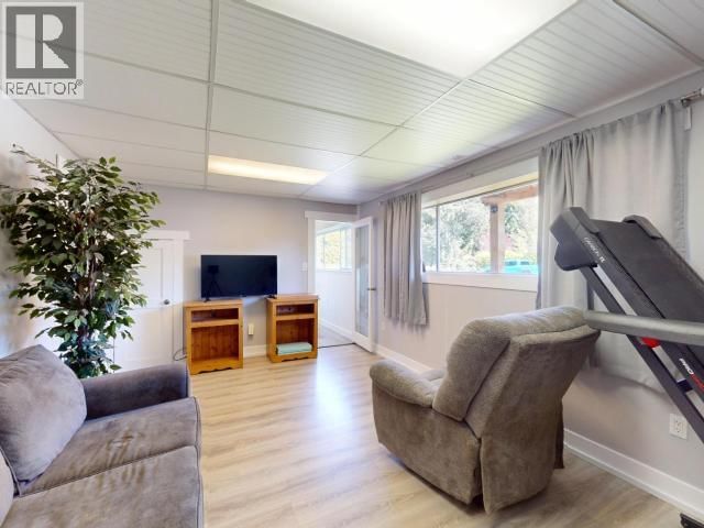 4859 BOWNESS AVE Image 52