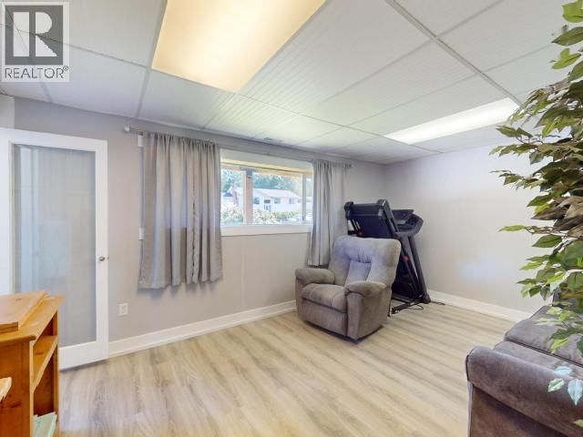 4859 BOWNESS AVE Image 53