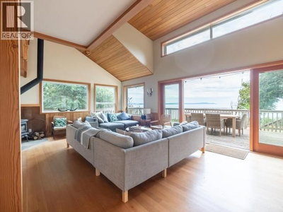 1772 VANCOUVER BLVD | Savary Island British Columbia | Slide Image Nine