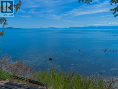 2902 ARBUTUS LANE | Savary Island British Columbia | Slide Image Eighty-three