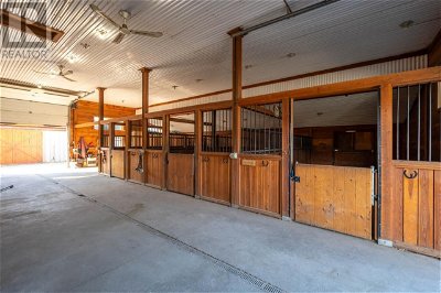 Image #1 of Commercial for Sale at 300 Jones Way Road, Oliver, British Columbia