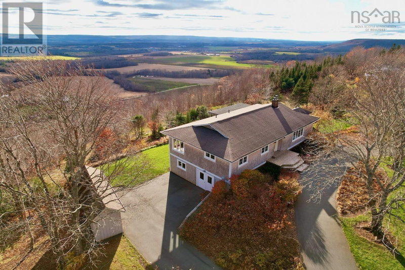 128 Foleaze Park Drive Brow Of The Mountain Nova Scotia, B0P 1J0 - 4 Bedrooms Home For Sale