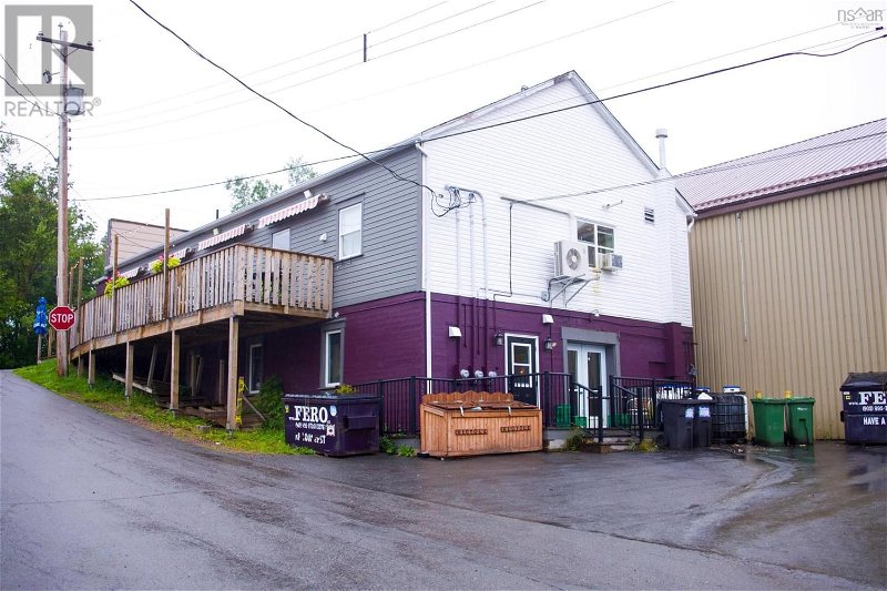 Image #1 of Restaurant for Sale at 257-259 Main Street, Tatamagouche, Nova Scotia