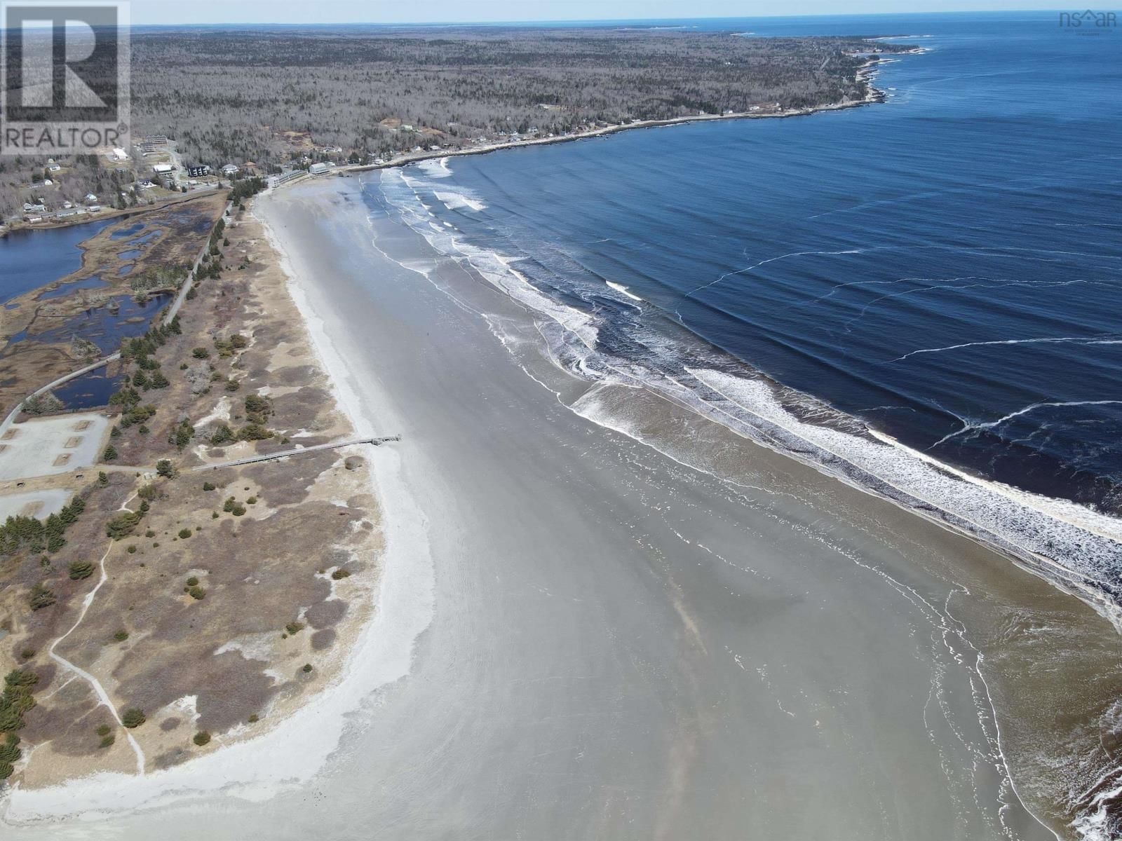 141 RIVER HEAD ROAD Image 42