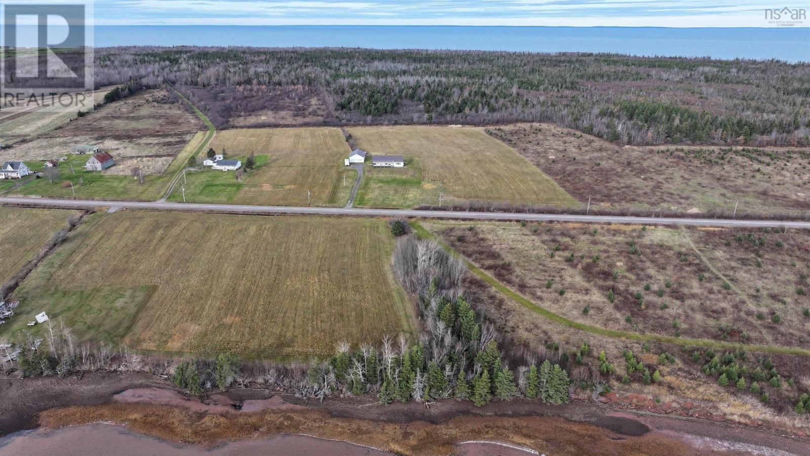 1659 FOX HARBOUR ROAD Image 26