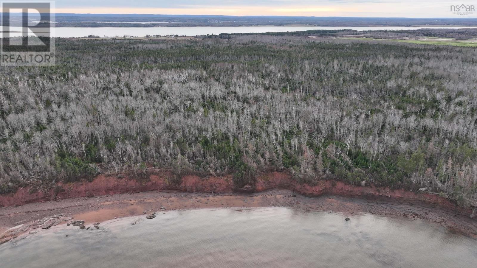 1659 FOX HARBOUR ROAD Image 30