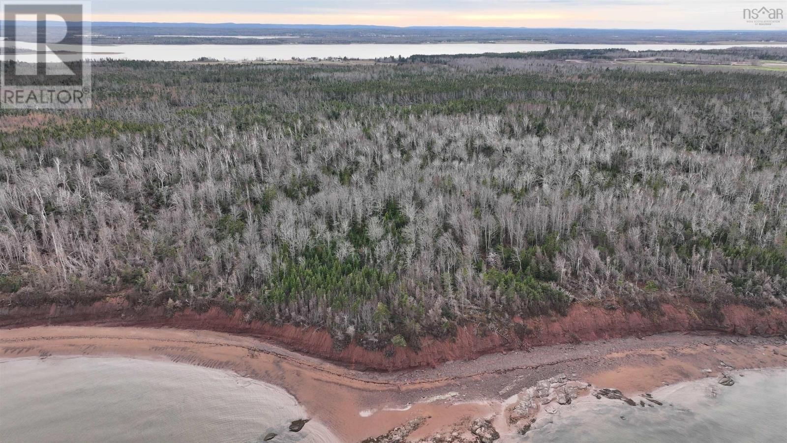 1659 FOX HARBOUR ROAD Image 31