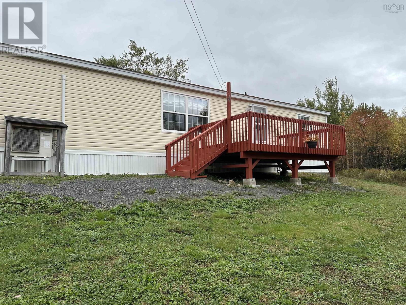 879 16 HIGHWAY Image 9