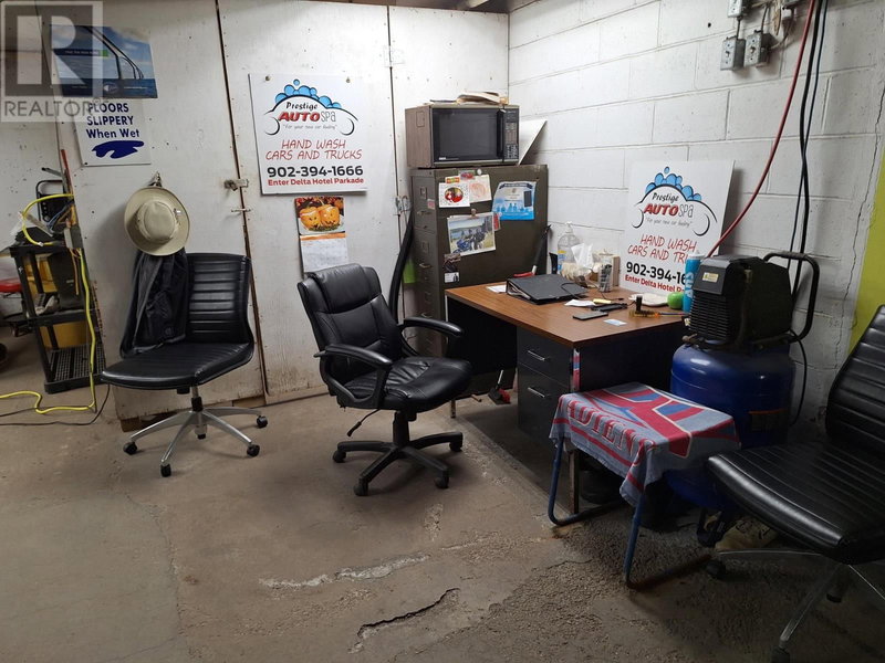 Image #1 of Business for Sale at 18 Queen Street, Charlottetown, Prince Edward Island