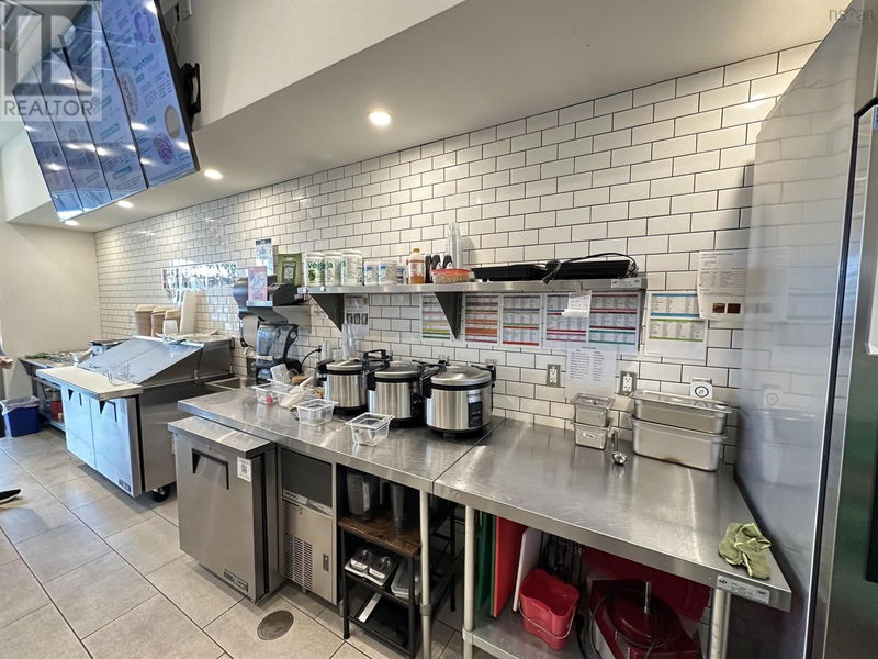 Image #1 of Restaurant for Sale at 204 245 Robie Street, Truro, Nova Scotia