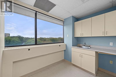 Image #1 of Commercial for Sale at 629 5991 Spring Garden Road, Halifax, Nova Scotia