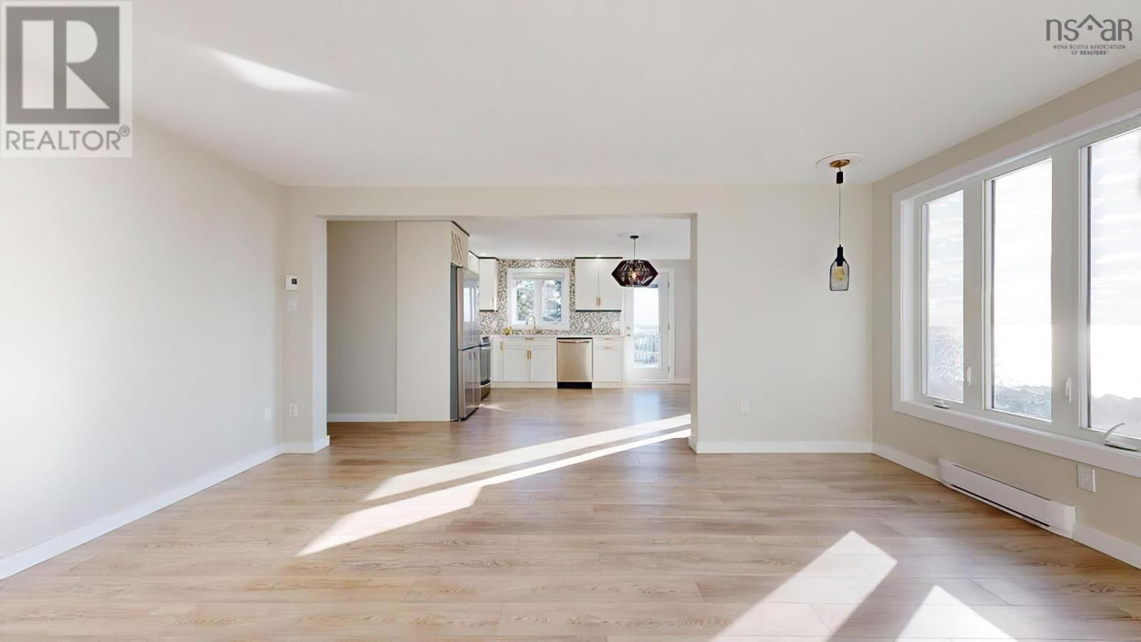 76 EDGEWATER DRIVE Image 10