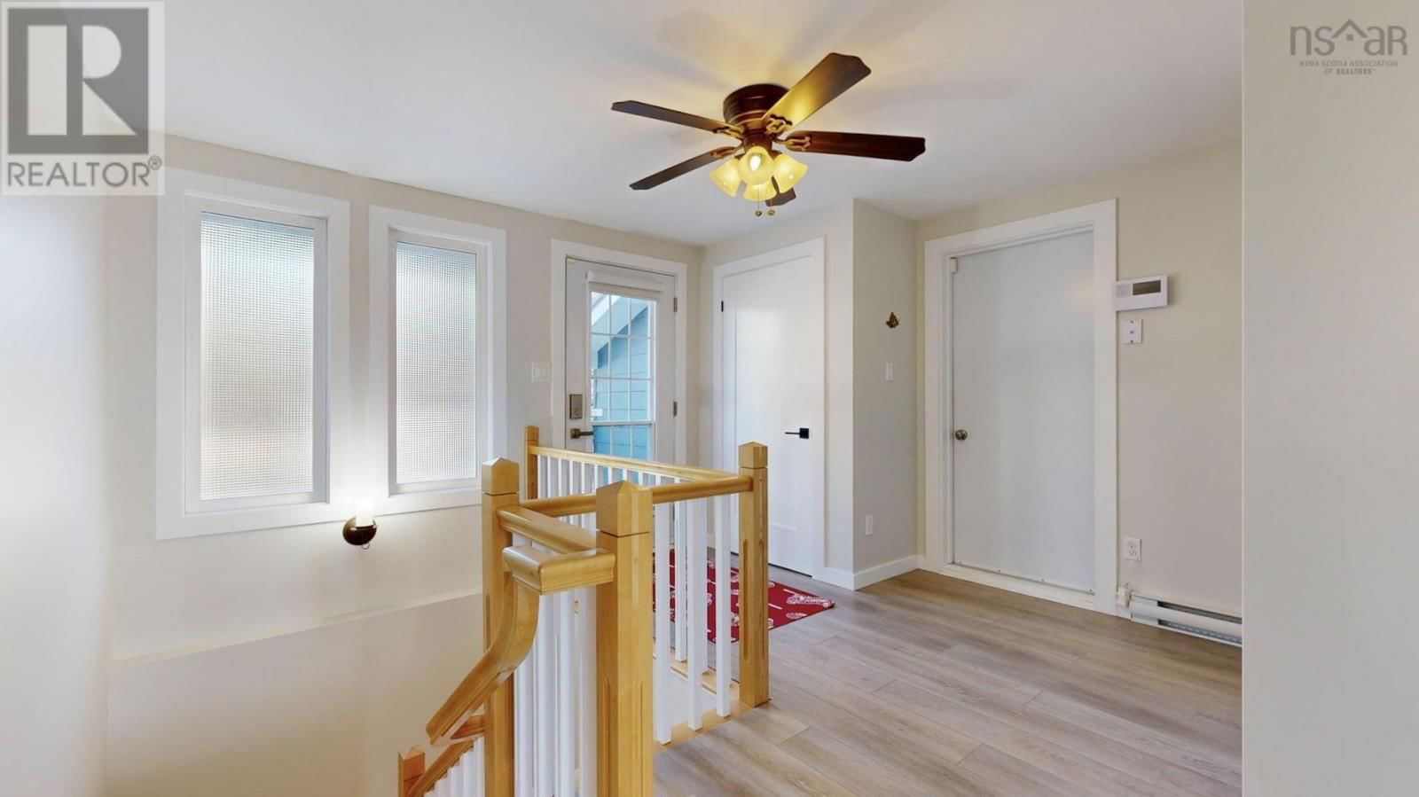 76 EDGEWATER DRIVE Image 19