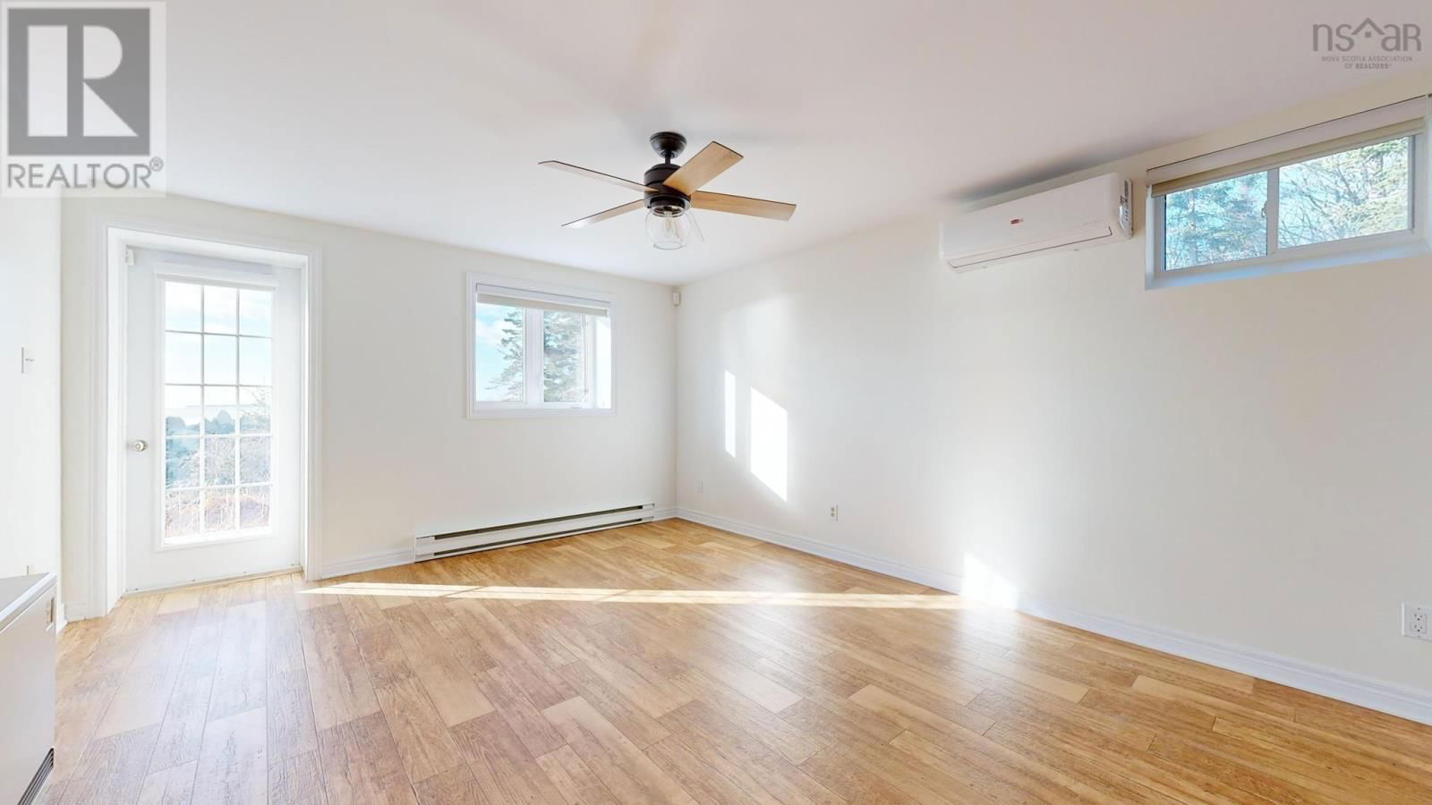 76 EDGEWATER DRIVE Image 21