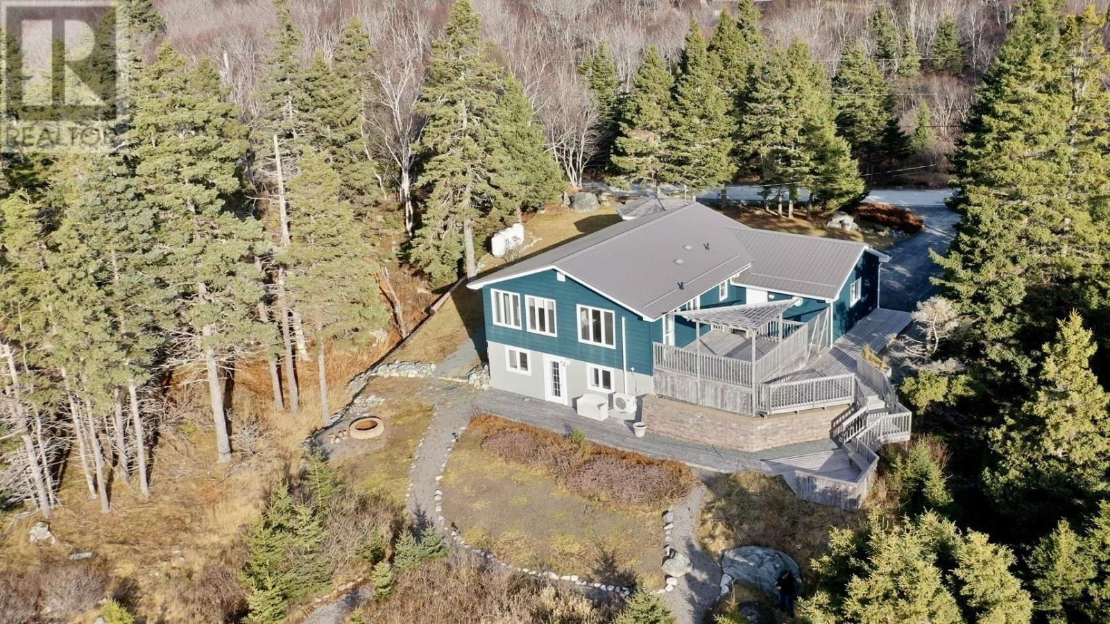 76 EDGEWATER DRIVE Image 39