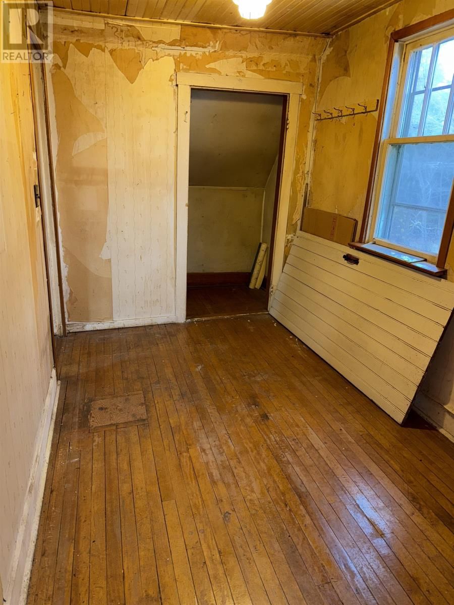 455 MAIN STREET Image 15