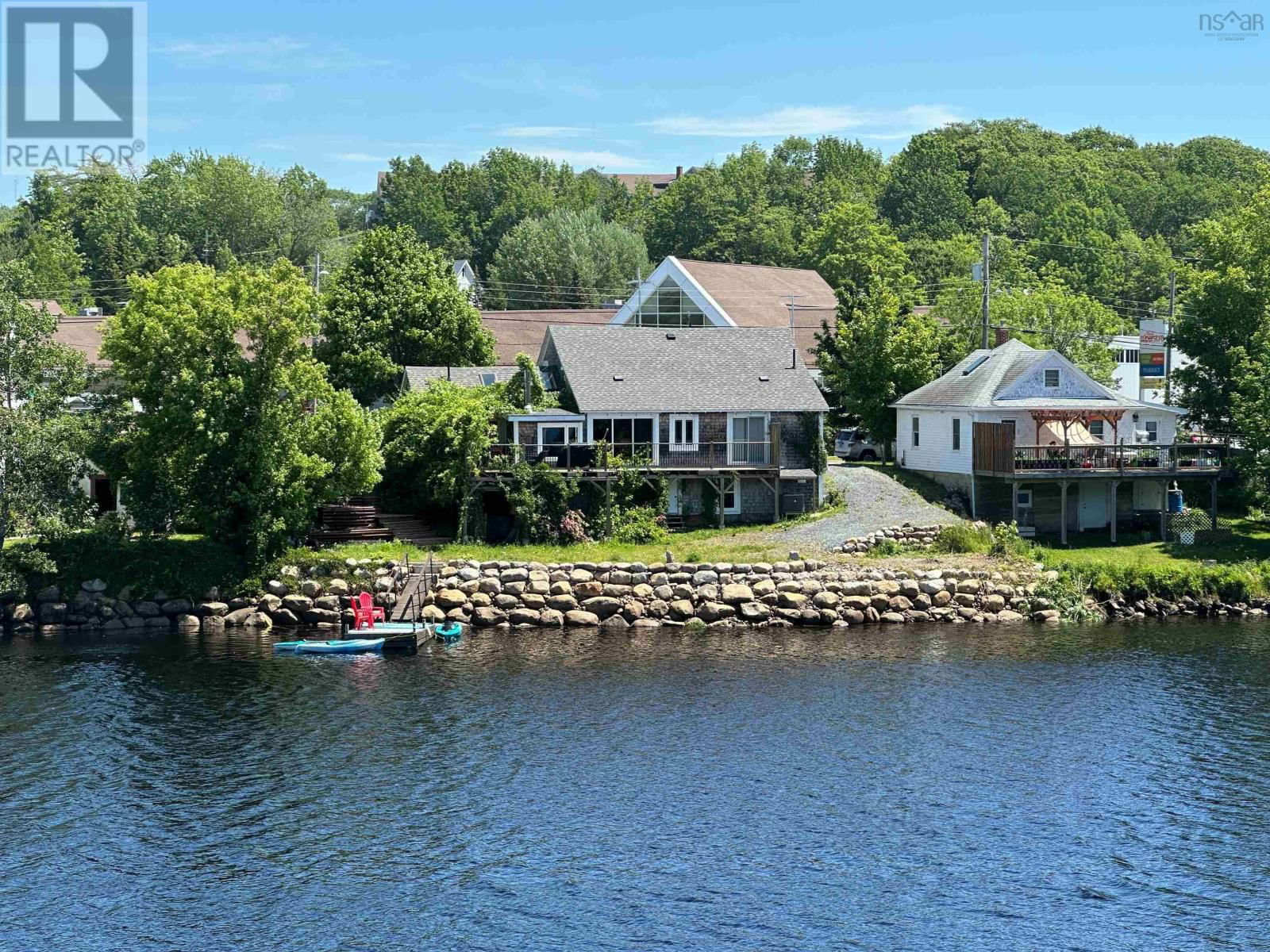 553 LAHAVE STREET Image 1